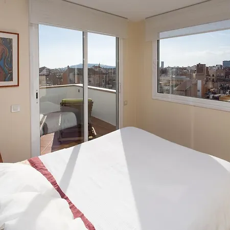 Gaudi Views Apartment Barcelona Exterior photo